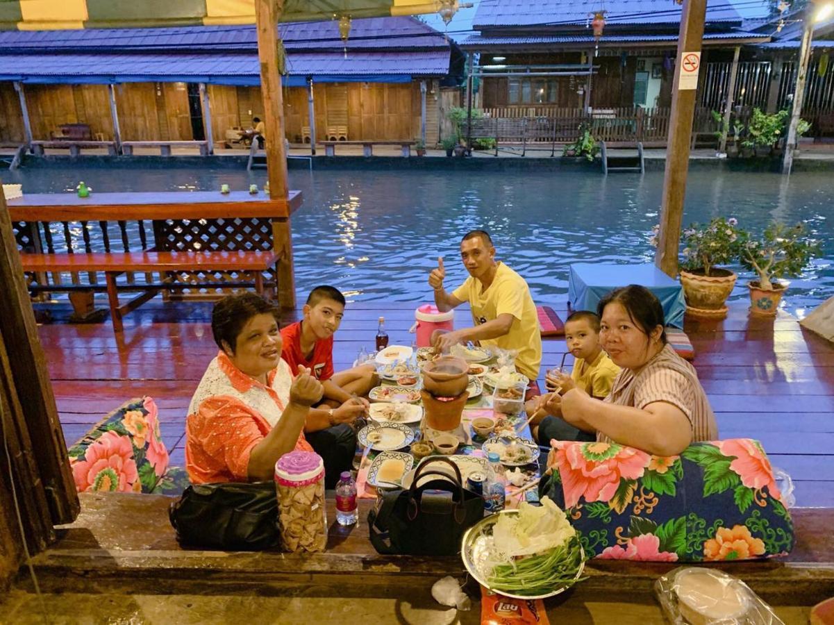 Baanklong Amphawa Homestay Екстер'єр фото