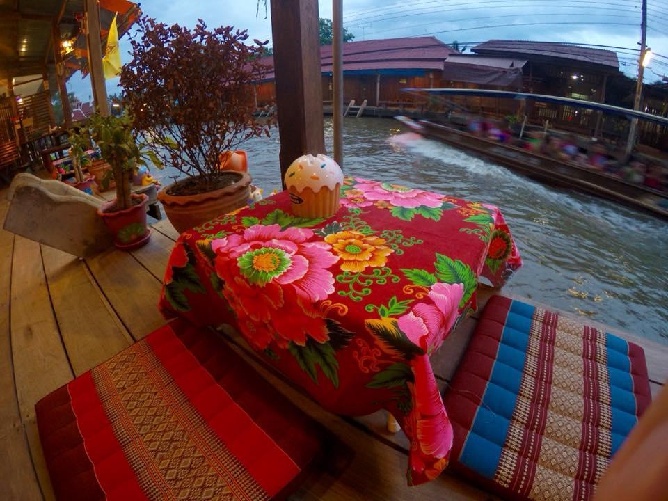 Baanklong Amphawa Homestay Екстер'єр фото