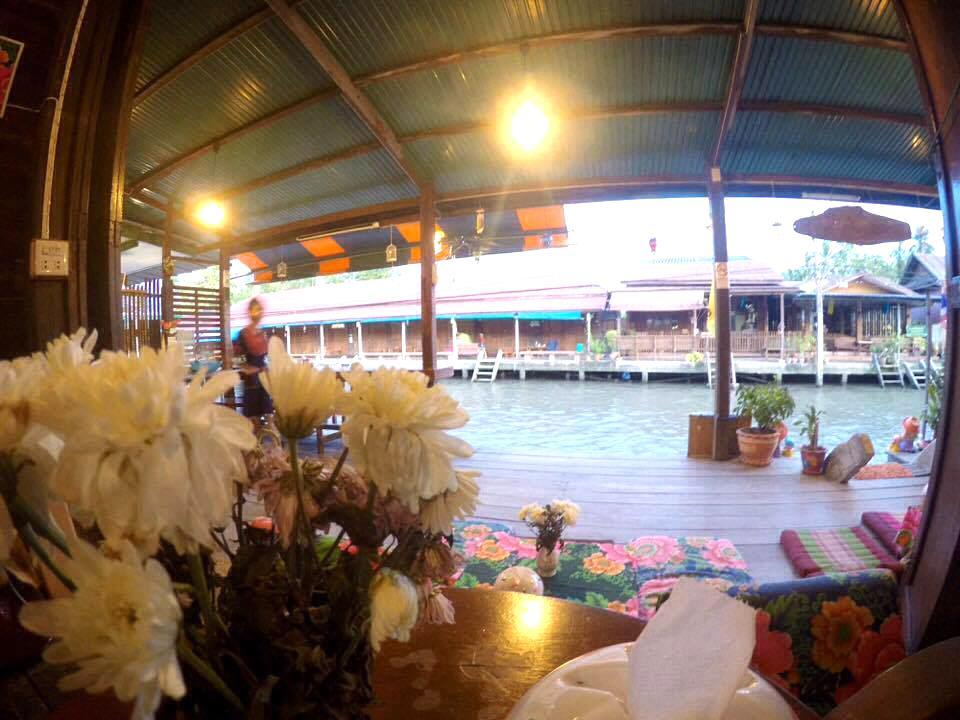 Baanklong Amphawa Homestay Екстер'єр фото